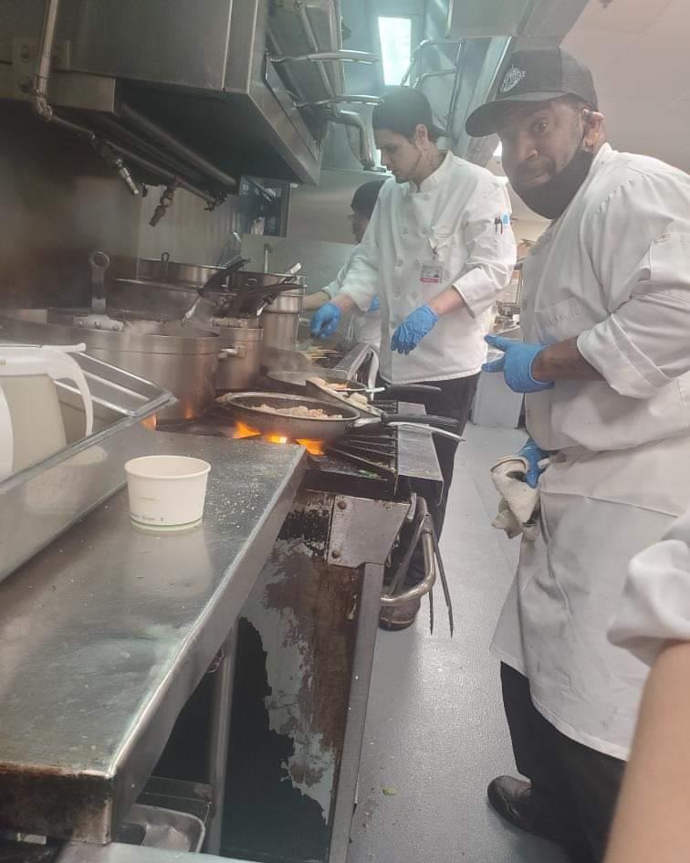 ChefstanleyR's tweet photo. Time to have fun #kitchenlife #acookslife https://t.co/eKVXHJPA6x