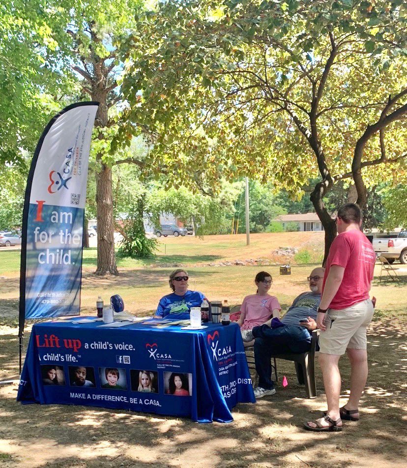LeslieRutledge's tweet photo. #TeamRutledge loved being around so many good folks at the Russellville Party in the Park this weekend! Pope county is ready for conservative leadership! #LR4LG https://t.co/nUgG3EAhci