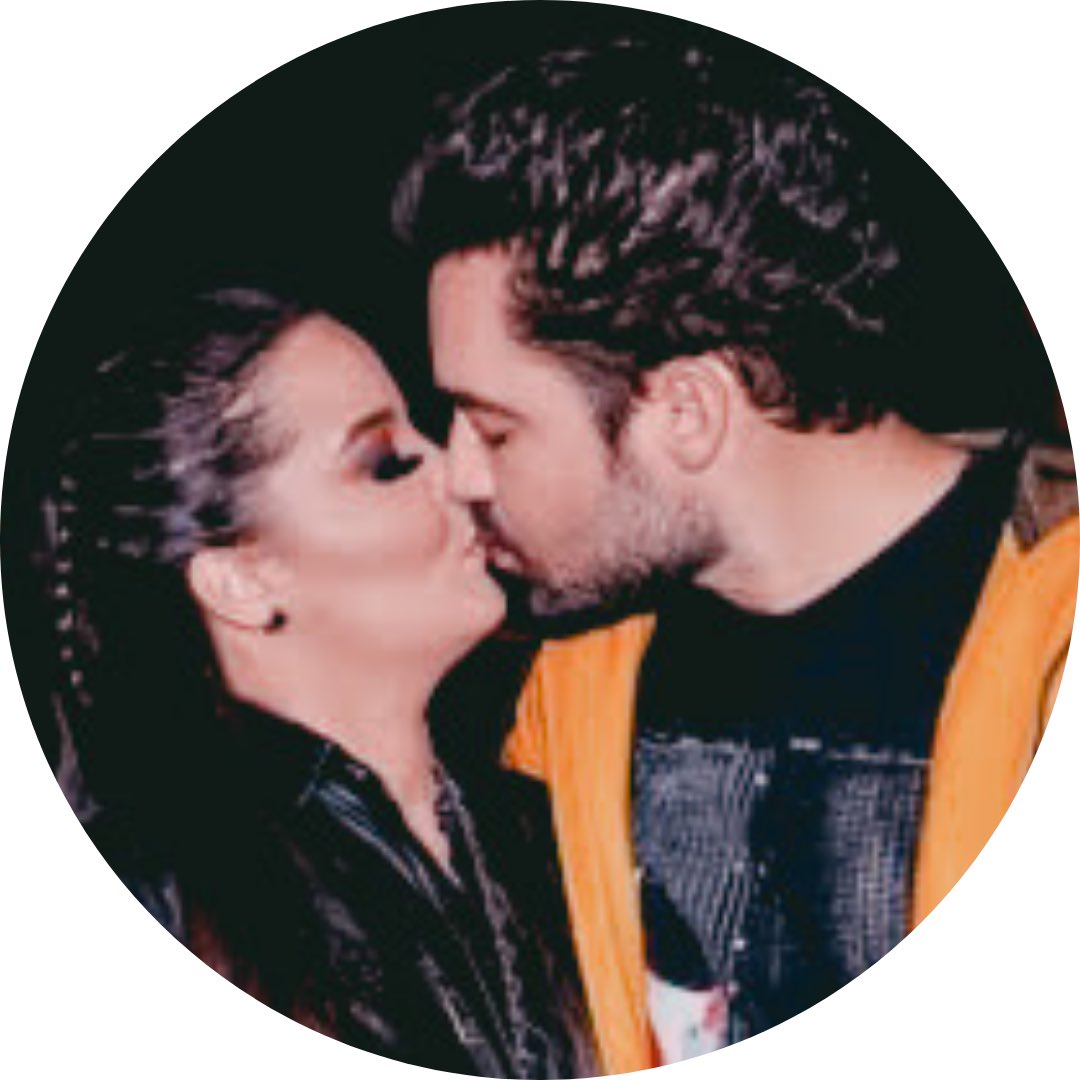 • Icon - mafe 
› Se pegar dê os créditos. <a href="/editsmafe/">𝗲𝗱𝗶𝘁𝘀 𝗺𝗮𝗳𝗲. 📸</a>