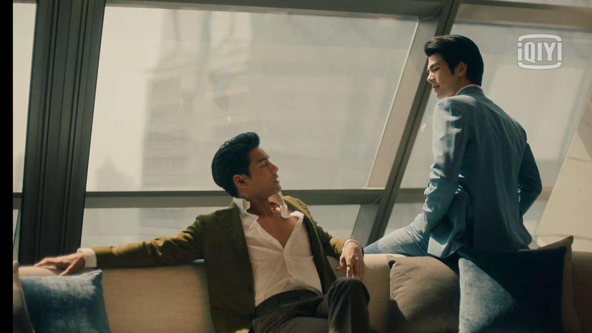 onmyraks's tweet photo. nothing will ever beat the beauty and symbolism of this right here
#KinnPorscheFinalEP https://t.co/T9pM8OiNUv