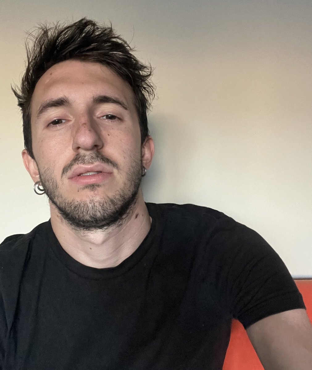 _carotino's tweet image. 17 / 26 quasi 27