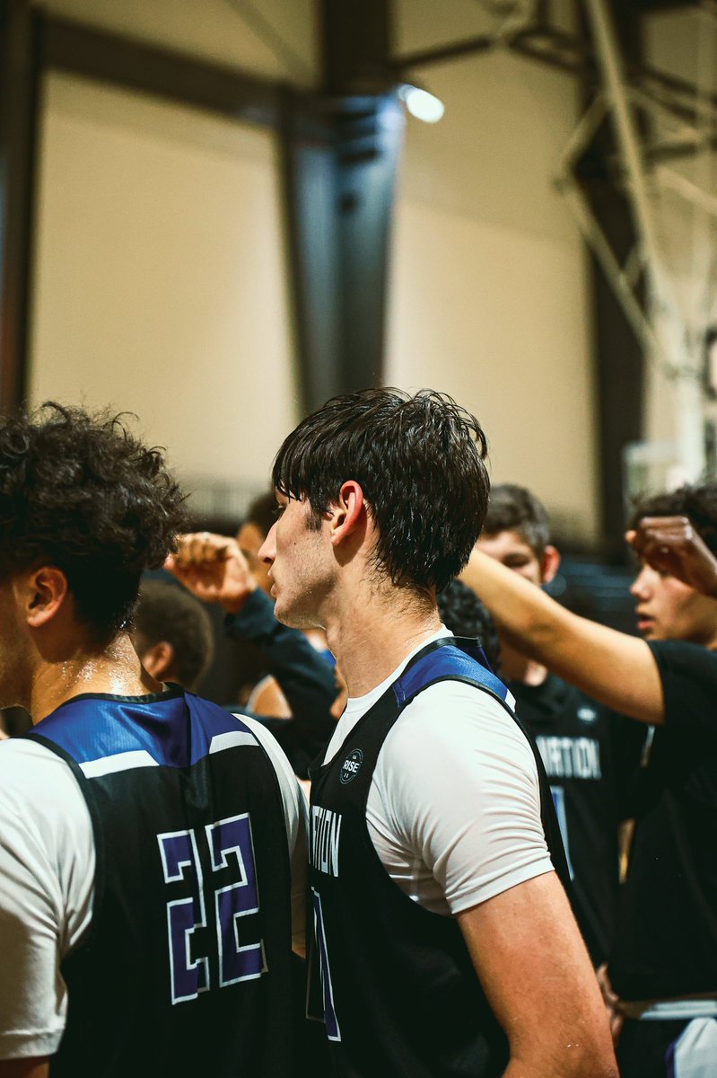 Team Judah Nation (@teamjudahnation) on Twitter photo 6’3 G Gabriel Fajardo
12pts 6ast 5reb
<a href="/G2_loading/">Gabriel fajardo</a>
6’0 G Thad Burns
12pts 5ast 3reb
<a href="/tmoney2_1/">Thaddeus Burns</a>
6’11 F Gavin Aydelotte
9pts 10reb 2ast 2blk
<a href="/GavinAydelotte/">Gavin Aydelotte</a>
<a href="/RiseCircuit/">UA Rise Circuit</a>
#different 6’3 G Gabriel Fajardo
12pts 6ast 5reb
<a href="/G2_loading/">Gabriel fajardo</a>
6’0 G Thad Burns
12pts 5ast 3reb
<a href="/tmoney2_1/">Thaddeus Burns</a>
6’11 F Gavin Aydelotte
9pts 10reb 2ast 2blk
<a href="/GavinAydelotte/">Gavin Aydelotte</a>
<a href="/RiseCircuit/">UA Rise Circuit</a>
#different