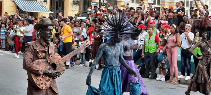 AMPPContramaest's tweet photo. Cuánta belleza, clausura de la #festivaldelcaribe2022  excelente cierre, alegría y mucha Cubanía 🇨🇺
#FiestadelFuego 
#CubaPorLaPaz
@BeatrizJUrrutia  @DiazCanelB https://t.co/ELsnaPrdBF