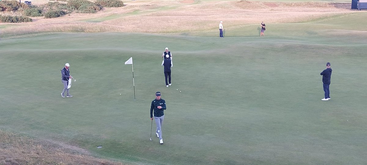 pmulvgolf's tweet photo. Late night practise for @TigerWoods
 and @JustinThomas34 at the @TheHomeofGolf. Just a small crowd for @TheOpen https://t.co/MR7nOB26cF