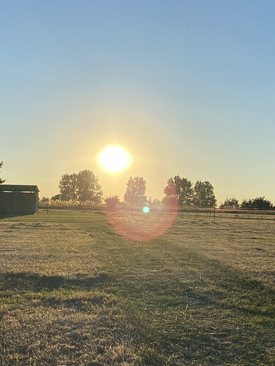 ThePagesTravel's tweet photo. Lazy summer weekends. Hope everyone is making the most of them ☀️ #summerweekends #theadventurepages https://t.co/B48xmydcVp