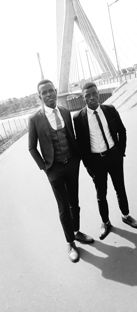 JeremiahBabi's tweet image. The #livewatch mega project will start from the new nile bridge.
Everything has been set and it's on the dot.
It's coming soon..................