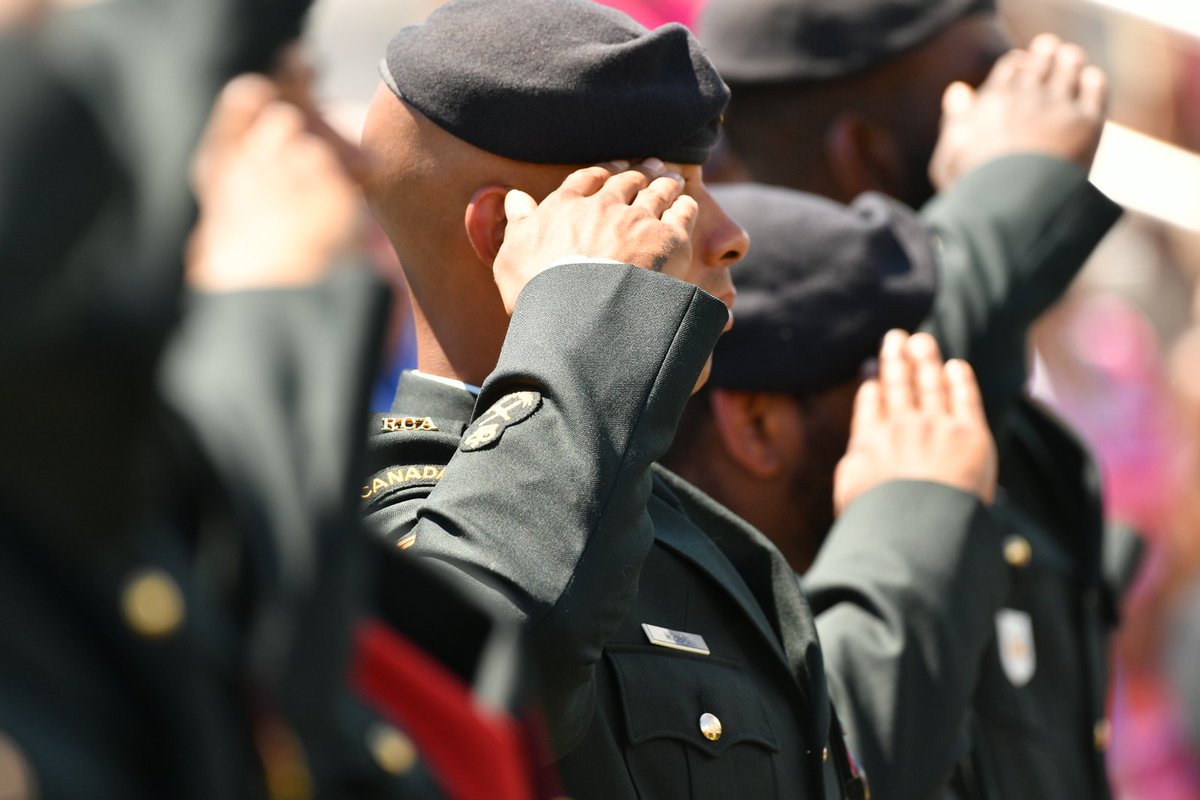 Armeecanadienne's tweet photo. Aujourd’hui, le gouvernement du Canada a présenté des excuses nationales aux descendants du 2 e Bataillon de construction. L’Armée canadienne honorera l’héritage de l’unité en respectant les valeurs canadiennes de diversité et d’inclusion. https://t.co/GYPrCW8Cxs