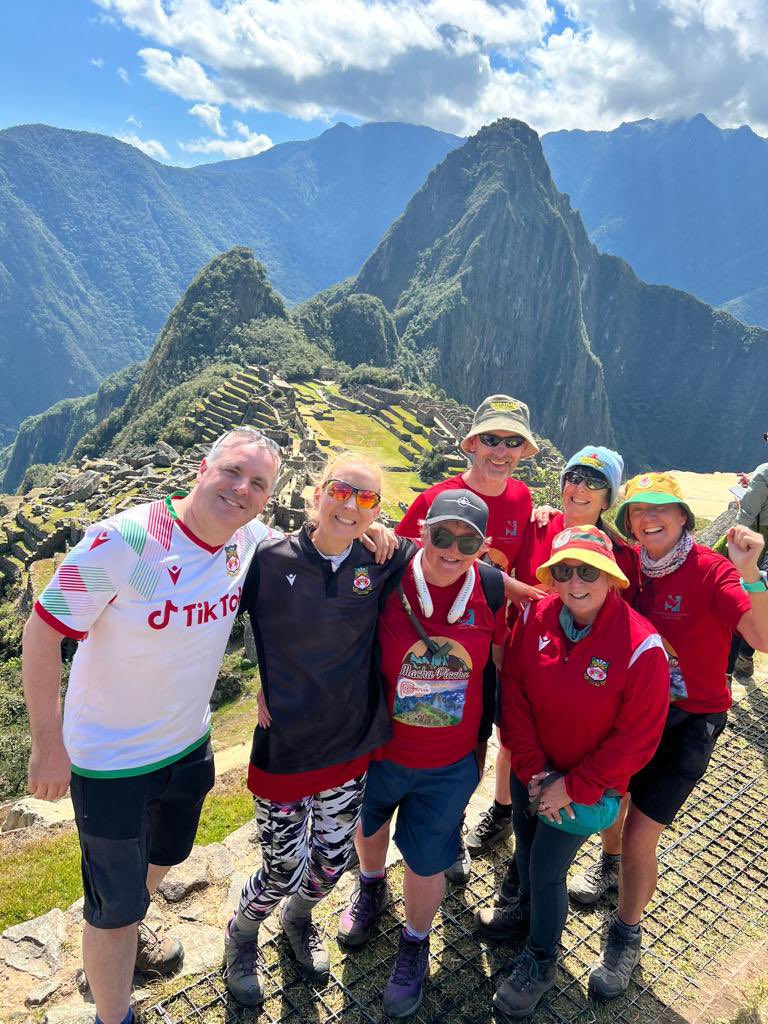 Bhughes45Ben's tweet photo. Up the Peruvian Worldwide Reds 🙌🏻 trekking to Machu Picchu &amp; raised an amazing £100k for the equally amazing @NightingaleHH whilst showcasing our @Wrexham_AFC @WrexhamAFCWomen merch 🙌🏻 @RMcElhenney @VancityReynolds @fleurrobo https://t.co/gP91FjAl4o