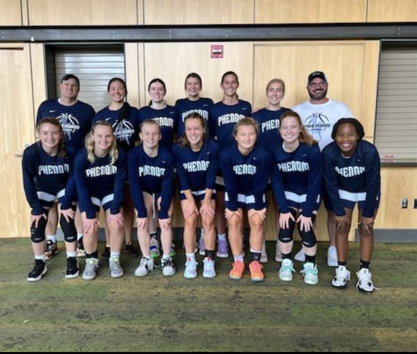 IsabellaCorrad5's tweet photo. Went 4-1 in Des Moines at the Battle of the Best. Now in Chicago ready to play at the Nike Tournament of Champions! @AllenMaltsberg1 @SieversShann @PGHMissouri @NikeTOCChicago https://t.co/jslKNcZJxW