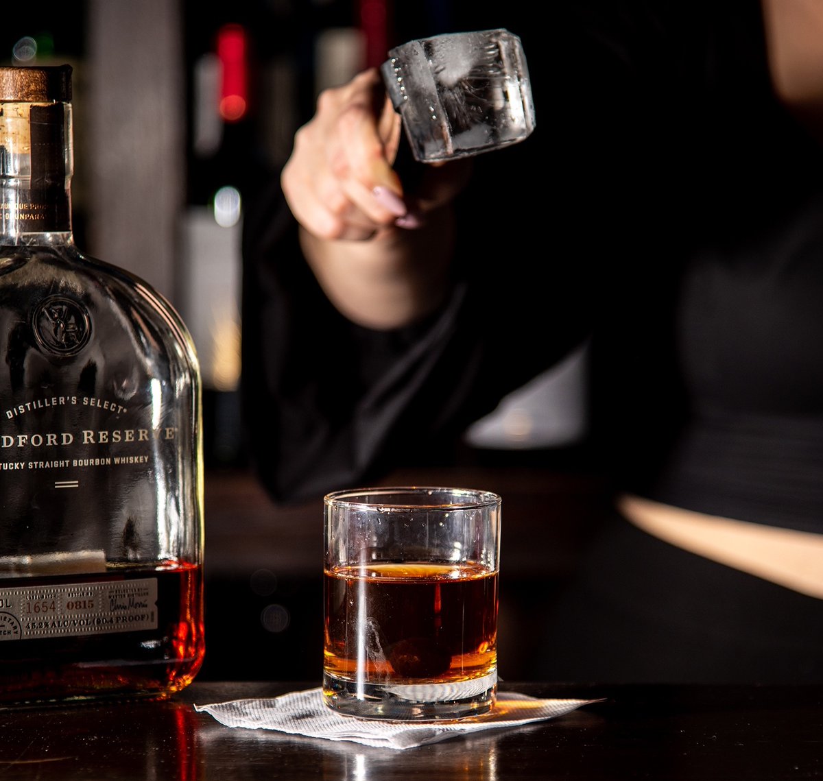 In the heart of a city is your local spot for great food and drinks! 
Saturday night starts at West End Bar 

#WestEnd #WestEndBar #NewYork #NYC #Broadway #TimeSquare #Yummy  #Foodie