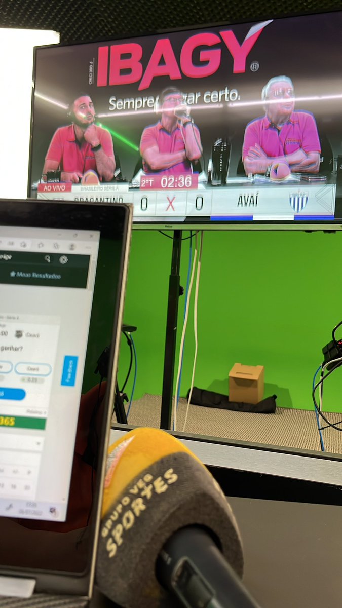 eedufernandes's tweet photo. Agora ta tendo. Depois também vai ter!
Vem com a gente:

Facebook: https://t.co/SUZX9wKFg0

Youtube: https://t.co/AEzbweZMzD

Com o Timaço da Vitória @VegEsportes https://t.co/kSKNUFRAXa