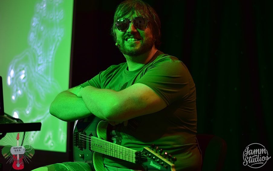JammStudios's tweet photo. #10yearsofjamm

What a great day this was!

On this day in 2017 General Glover put 3 squads of soldiers through their paces to maintain their guitars!

The Guitar S.O.S masterclass took students step by step through the process of caring for their guitar.

#musiclessonssthelens https://t.co/MakCcRpkSe