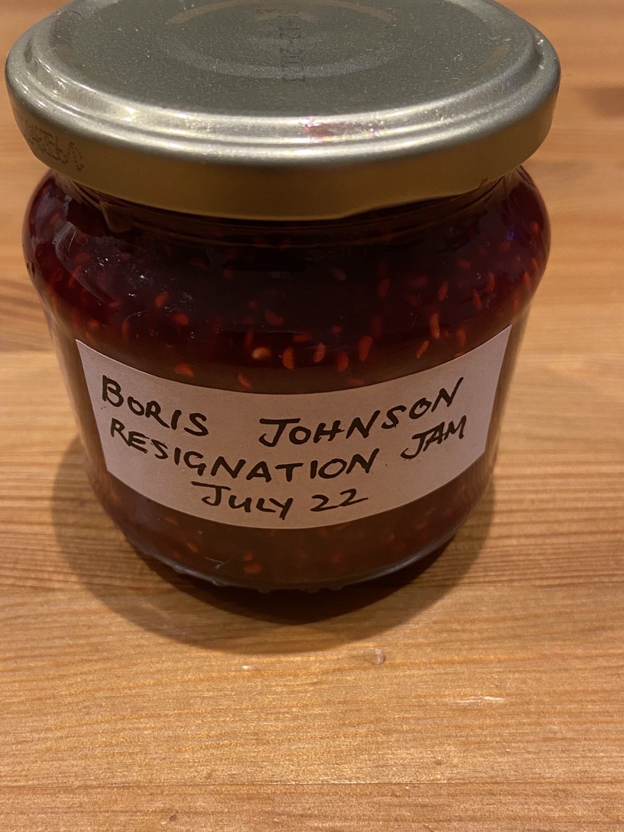 youngspoon's tweet image. #peepshow