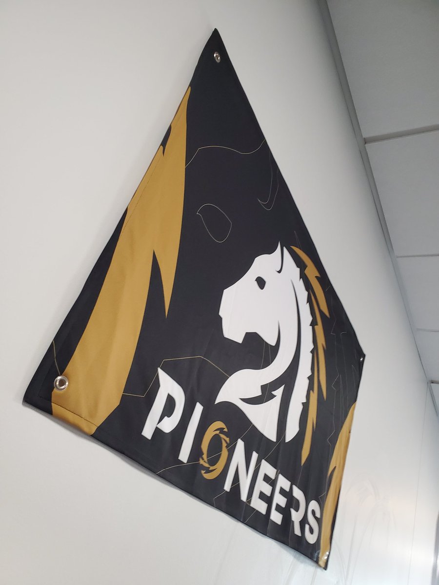 RolaCoasta's tweet photo. Also, if you didn't know @leveluparenagg will also be having members of the #KansasCity community that are competing in the tournament at LEVELUP Arena as well.
Feel free to go over and spectate if you'd like, it's also their Grand Opening Day 2! ๐
#LEVELUPARENA #MyCity๐ https://t.co/jxgWjeqIxc