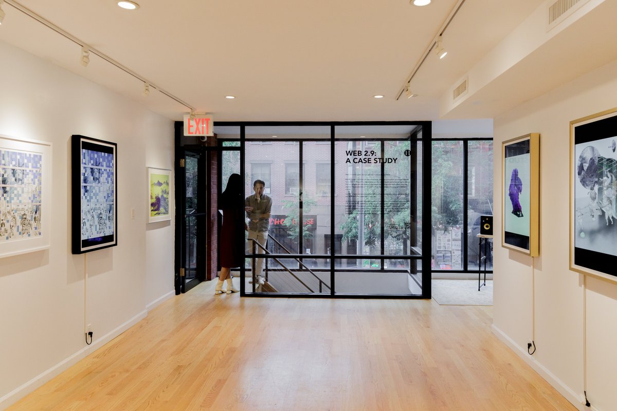 GalleryHerr's tweet photo. ❕Web 2.9: A Case Study by Herr Gallery 🎨
Make sure to visit our website for VR Gallery and explore our VR rooms 🖼 

➡️https://t.co/ey1Ge6hdKH🔗

#NFTs #NFTProject #NFTCommmunity #NFTdrop #NFTartist #NFTCollection #NFTMarketplace #cryptoartist #NFTcollections  #NFTartists https://t.co/xuDEmL9TTb