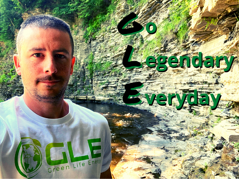 GLE_Jimbo's tweet photo. Thanks for the amazing shirt @GreenLifeEn and @TrueScotsM!!! I'm going to be taking it on all my adventures... Go Legendary Everyday GLE!!! #GoLegendaryEveryday https://t.co/DAMttFmgVy