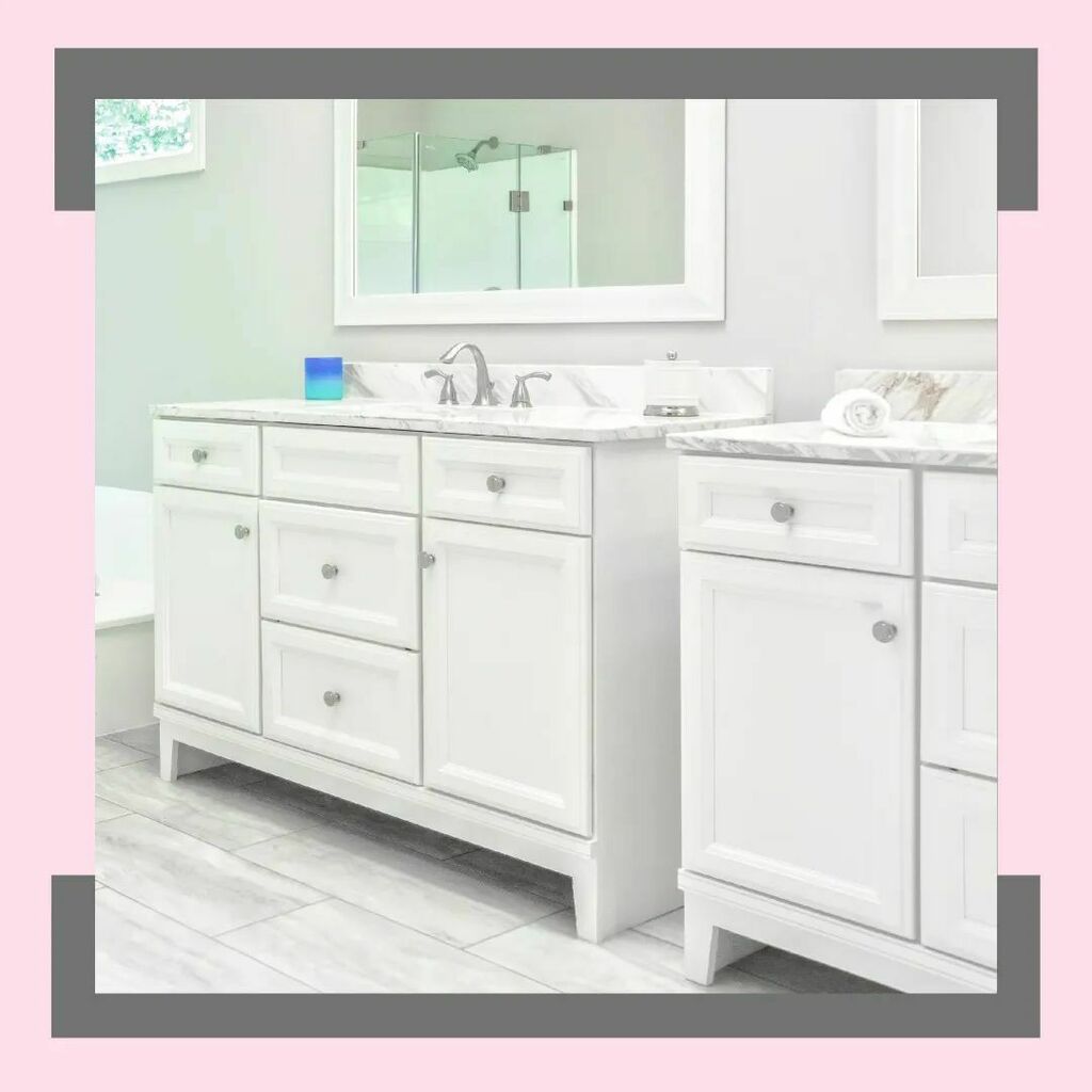 Having this much storage in a bathroom is a dream!

I worked with a client today that only has a pedestal sink &amp; no drawers/cabinets.

It took some creative work but we got some great solutions in place! instagr.am/p/CfzjaGcv2ol/