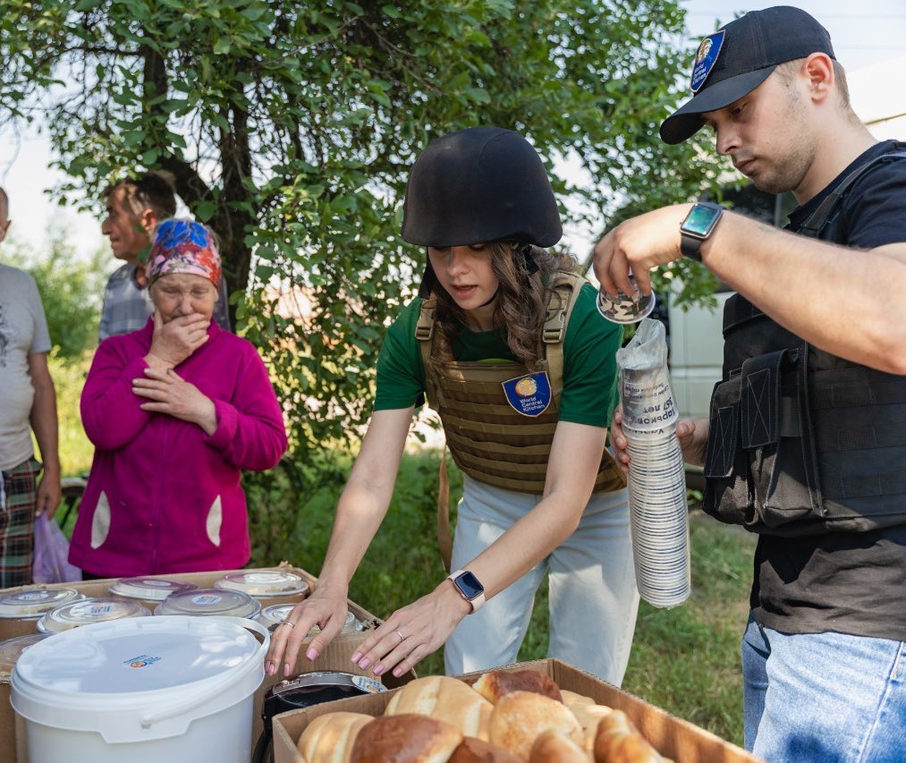 WCKitchen's tweet photo. Kate &amp; the WCK team delivered 715 meals to the village of Tsyrkuny outside Kharkiv. This area was long occupied, and since liberation is constantly under fire. Many are afraid to go outside, so we delivered street by street—and neighbors helped bring food to those unable to walk. https://t.co/LaUrqSgWFP