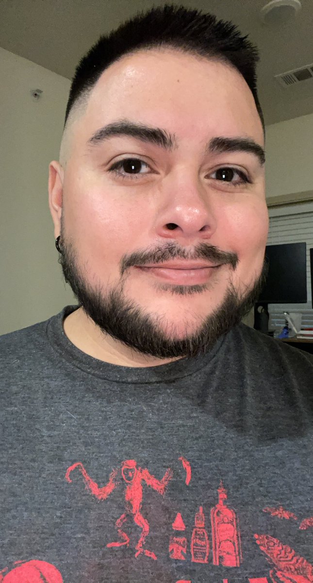 GutietheGaymer's tweet photo. Thought i post a photo of me since i don’t do it that much lol. So here ya go. #gaymer #gay #gaylatino #twitchstreamer #smallstreamer #streamer #streamergay https://t.co/xTJWsfnen1