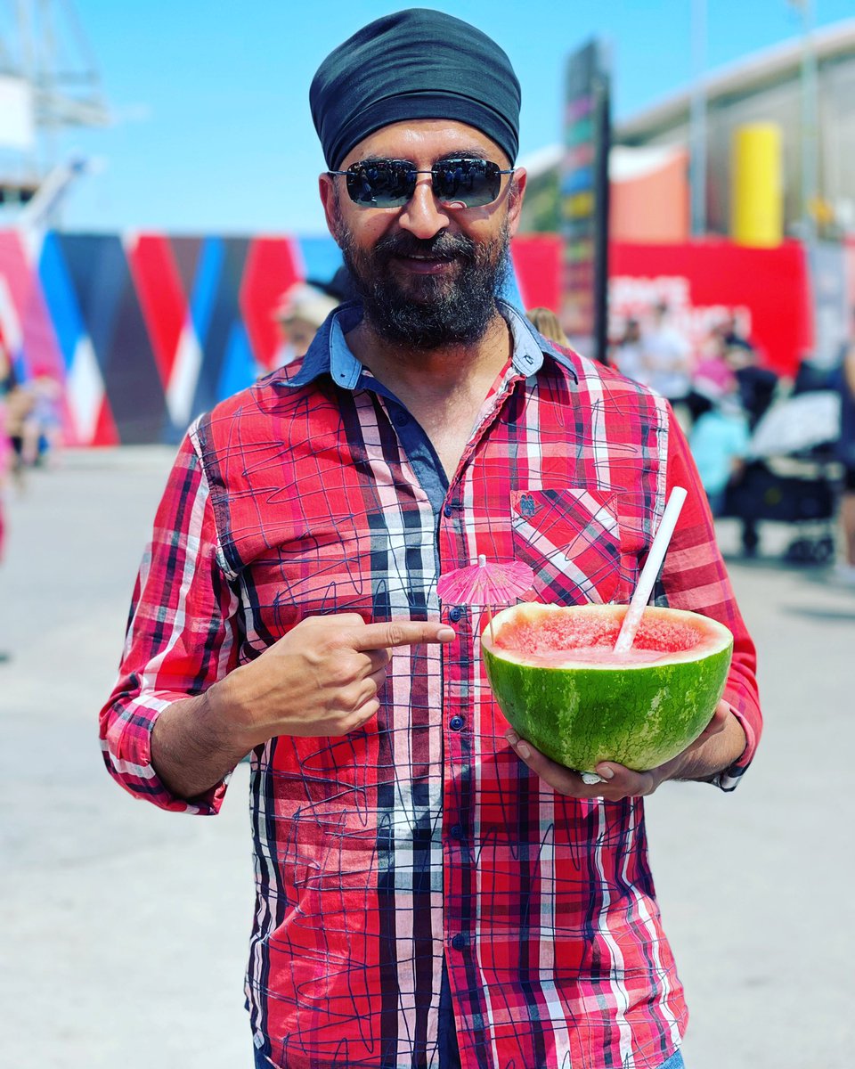 AnmolMD's tweet photo. You can get your fix if you walk long enough at #CalgaryStampede
There are healthier choices at #Stampede2022 , you just have to look
Let’s beat #Heart disease.
#YYC #Calgary #GetActive #DilWalk #CardiAI #BioAro https://t.co/KD8K85aMPY