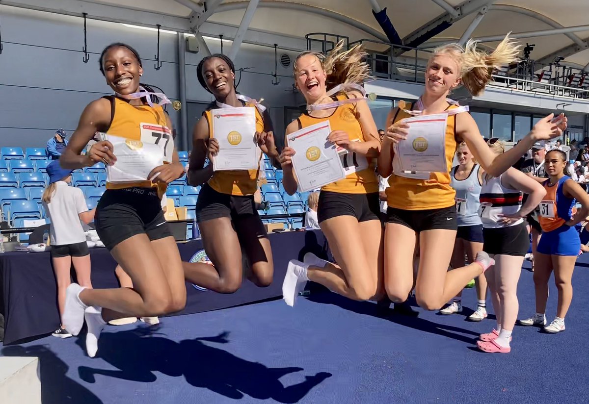 SySchAthletics's tweet photo. Huge congratulations to the Intermediate Girls relay team who won Gold 🥇and become English Schools champions!! @SchoolAthletics @WHSGPE @Howard_news @GHSSeniorSport @CollingwoodPE @CollingwoodCamb @harrierscroydon @AldershotAC @kingstonandpoly @Winch_Athletics https://t.co/BDyueMm1br