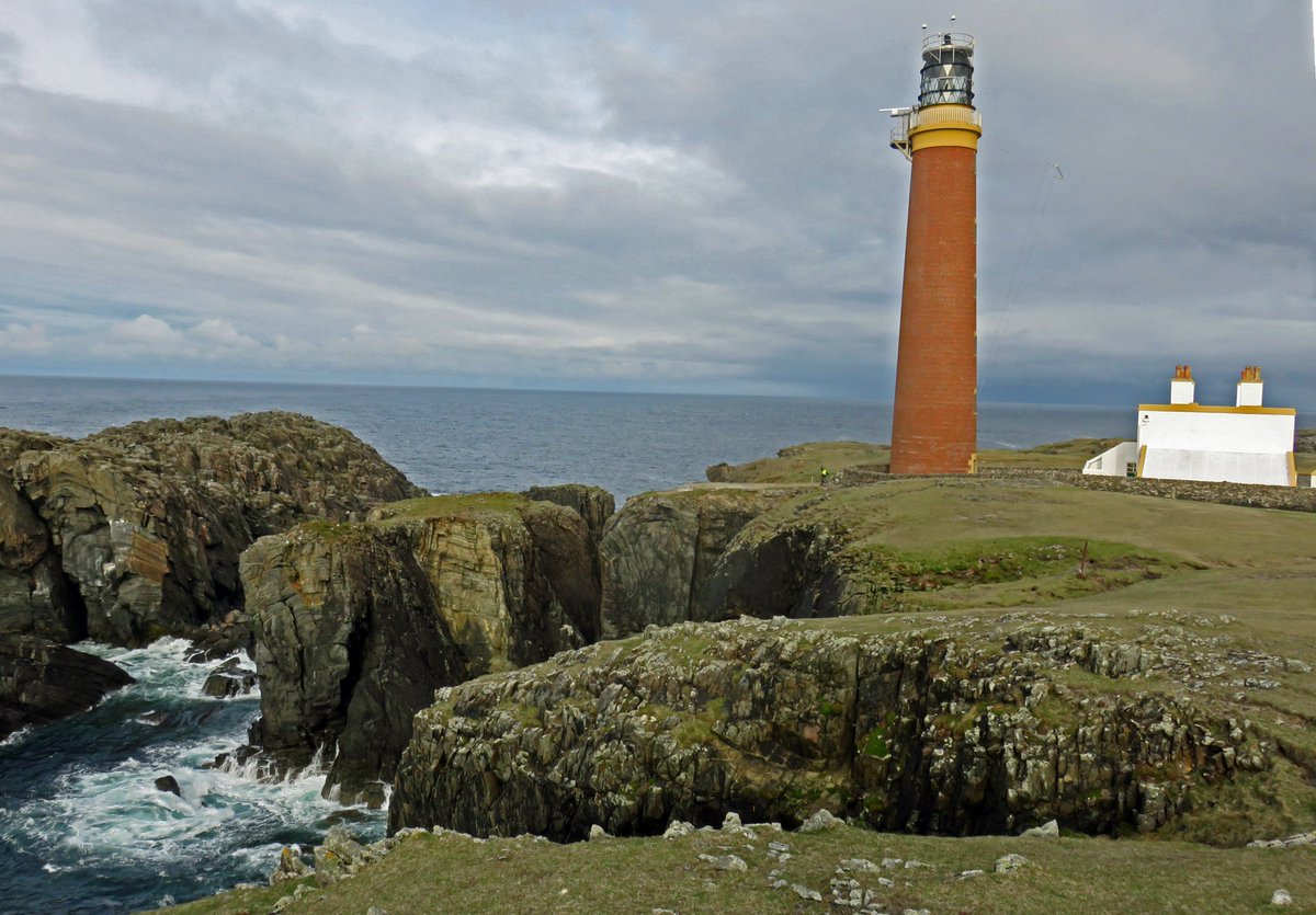 Delivered my talk on Scottish Lighthouses to the Cranleigh 41 Club. Very well received. #lighthouses #lighthousestevensons #sentinelsagainstthestorm #simonquail.uk