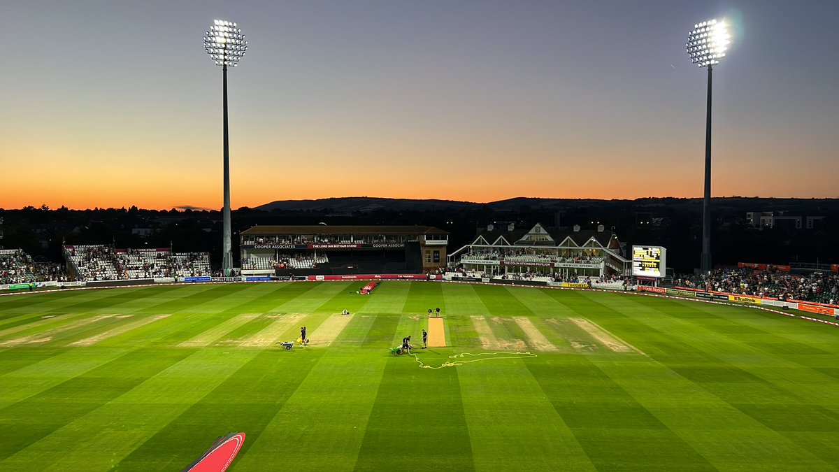 RobMcSherry's tweet photo. @DerbyshireCCC Would be very easy to say wasted journey, but I won’t. Somerset scored a T20 runs record and Derbyshire didn’t have a response. Fact. Will enjoy the Finals day next Saturday as a neutral. @DerbyshireCCC thank you for giving us the hope! Where were the Members in the ground? https://t.co/zuYzsbWsl8