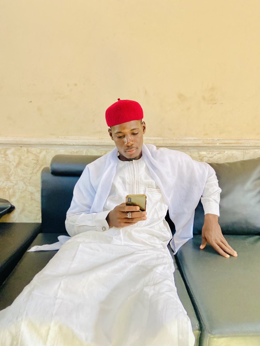 spendoooe's tweet photo. #Eid Mubarak 🙏 https://t.co/PqQVfLVAL6