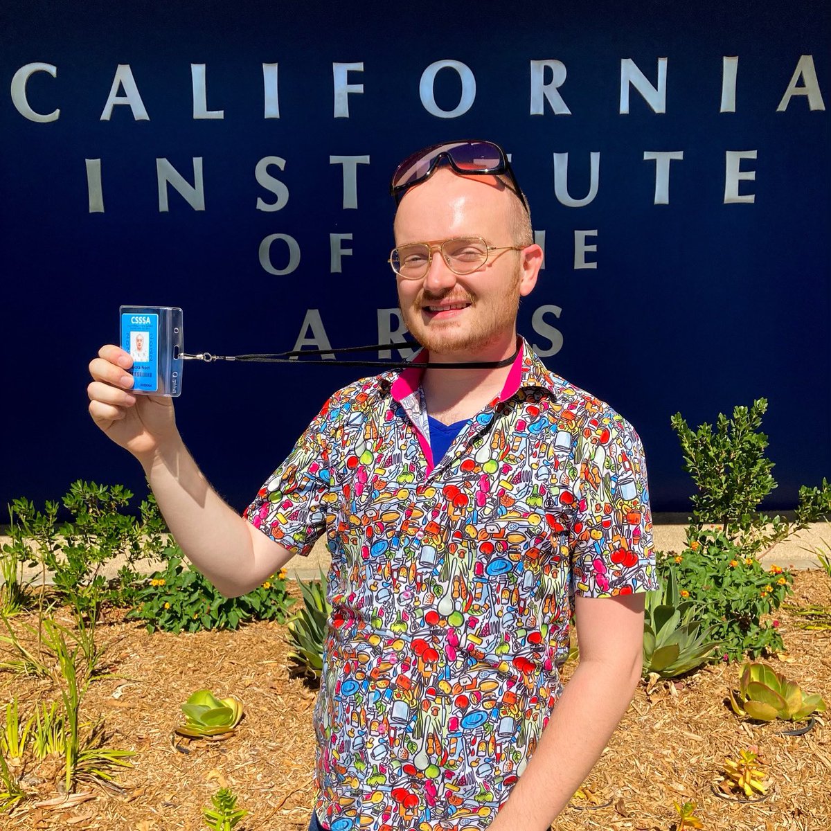 dakotanoot's tweet photo. I’m excited to teach Figure Drawing and Design this summer at @RealCSSSA! #csssa #calarts #valencia #artteacher #artist https://t.co/pRKe2dYBHG