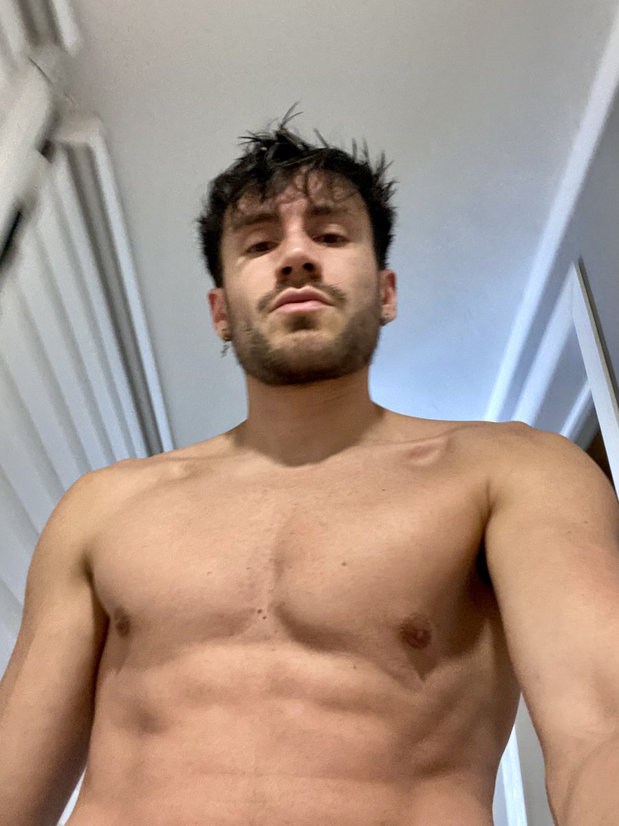 Jonatan Clay 🥵 | Sensual Side tweet media