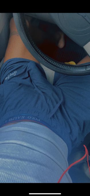 1 pic. Mf been swole all day ?‍?
https://t.co/edBv4FCu2H https://t.co/KXksHWvIr9