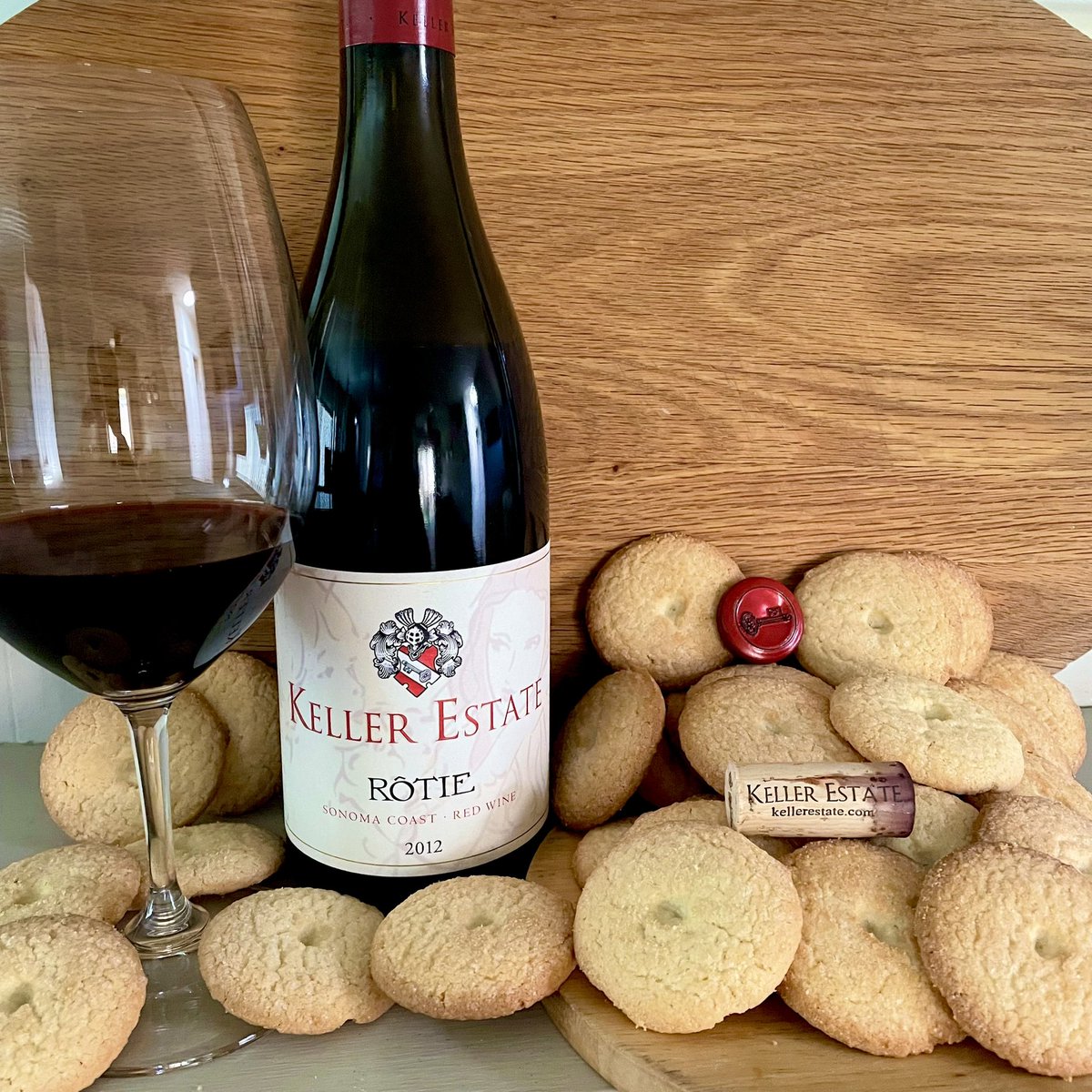 Who is ready for #NationalSugarCookieDay? Here ya go with a syrah by @KellerEstate in @PetalumaGap. This cool climate rhone style wine shows a nose of wet earth, lilac & red plum with tastes of blackberry, bacon fat & peppery raspberry. Cheers. @boozychef @jflorez @DemiCassiani