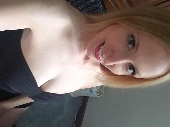 I'm online right now on SkyPrivate - pay-per-minute system for Skype live shows. Call me right now in<a href="/tag/femdom"class="tags"><span>#femdom</span></a><a href="/tag/domme"class="tags"><span>#domme</span></a><a href="/tag/smallpenishumiliation"class="tags"><span>#smallpenishumiliation</span></a><a href="/tag/sph"class="tags"><span>#sph</span></a>