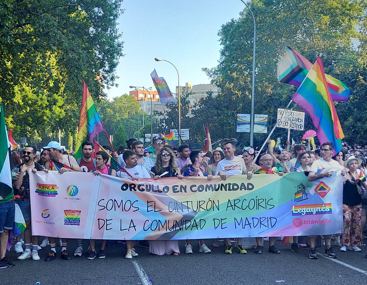 Ha sido un auténtico placer hacer la manifestación del orgullo de Madrid junto a Orgullo en Comunidad ♥️🏳️‍🌈