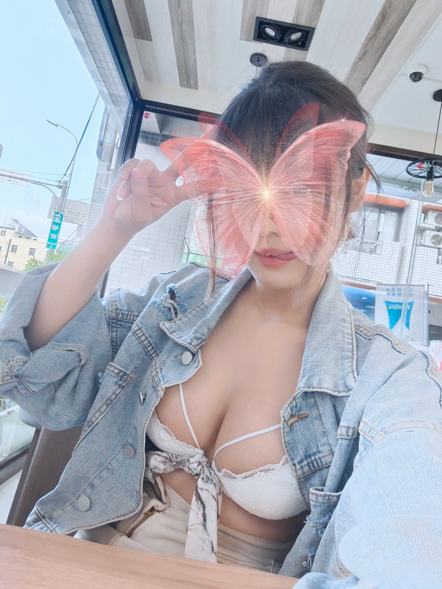 E奶榨汁姬💋減肥中💋 on X: 現主時全家台中逢明店歡迎認親到7：30一起去吃飯飯~~ t.coTx8eT40ycq  X