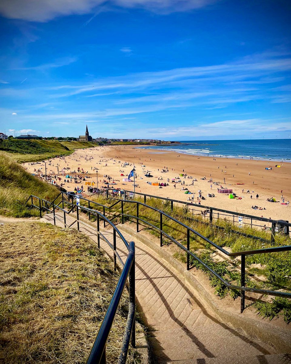eskimo3452's tweet photo. The most perfect day for a bit of sea swimming! 🌊☀️❤️🙂 #mouthofthetynefestival #tynemouth #gorgeous https://t.co/pKC9P024R3