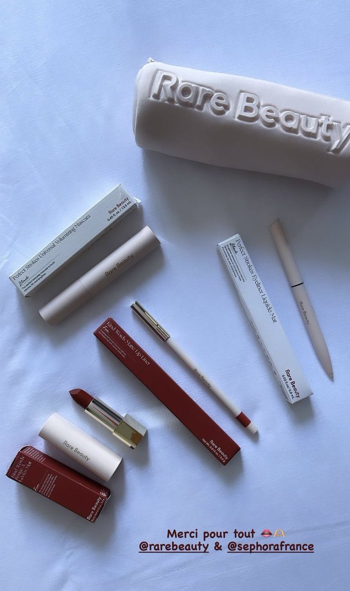 Selena Gomez Worldwide on Twitter: "Gifts for influencers who attended