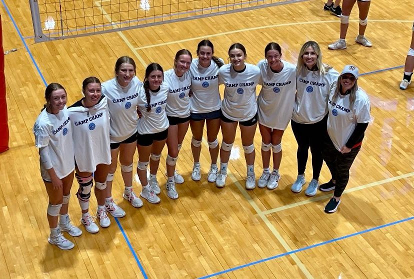 laneycaskey's tweet photo. CAMP CHAMPS!! @UNKvolleyball https://t.co/kHM6h740Mk