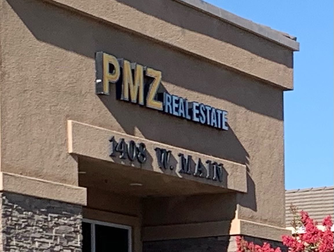 Sup_Rickman's tweet photo. Good times at the #RiponChamberofCommerce Coffee at #PMZRealEstate. Thank you to PMZ for hosting the event.
#escalonca #escalon #sanjoaquincounty #riponca #cityofripon #riponchamber https://t.co/o2p93PyI5Z
