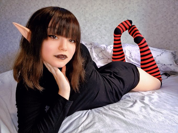 Bleh blah blehhh~ 🦇 Mavis #cosplay just dropped~ 👍 + 🔄 and I'll post the naughty version... #nsfwtwt<a href="/tag/cosplay"class="tags">#cosplay</a><a href="/tag/goth"class="tags"><span>#goth</span></a><a href="/tag/nsfwtwt"class="tags"><span>#nsfwtwt</span></a><a href="/tag/nsfwtw"class="tags"><span>#nsfwtw</span></a>