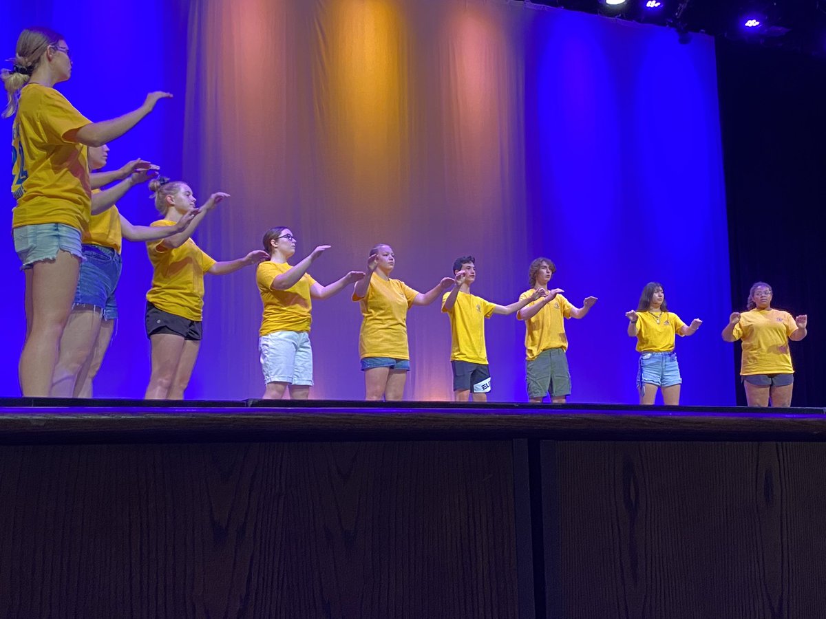 Crossroads Drum Major & Leadership Clinic tweet media