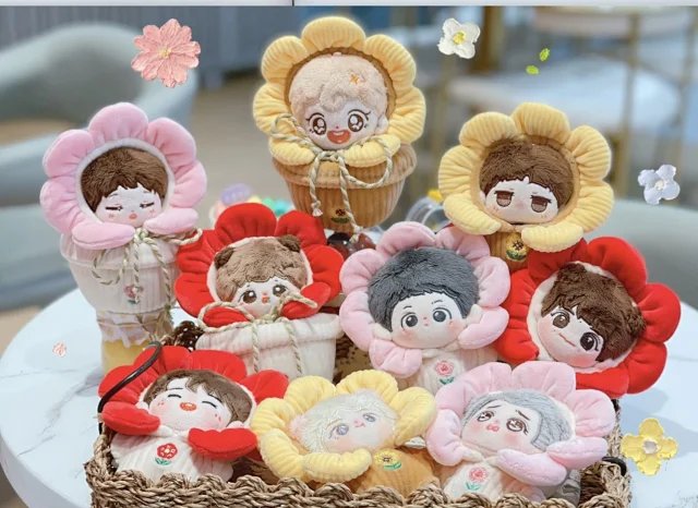 #무솜인덕장터 #솜솜옷장터

삼둥이 꽃화분 10cm 색 상관없이 개당 3.0이상에 구합니다. 디엠이나 멘션 주세요!