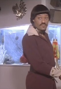 Nene_689's tweet image. Coach realizing he’s a third wheel to his own threesome 😂🤣🤣 #PValley #PValleyStarz