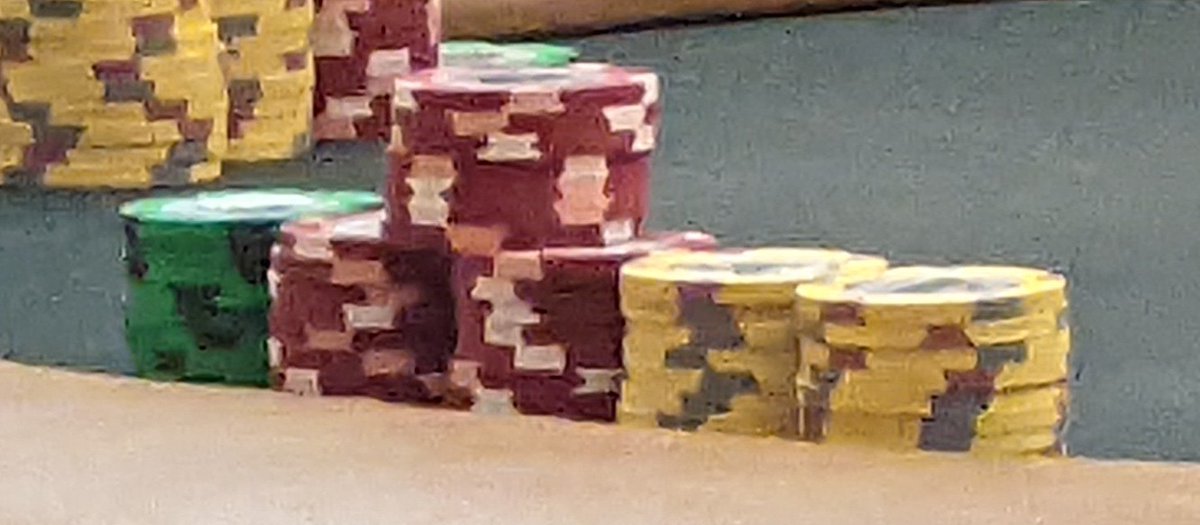 ec_wsop's tweet photo. @mhstrong This stack needs all the Juju. https://t.co/EuX1tWWcpr