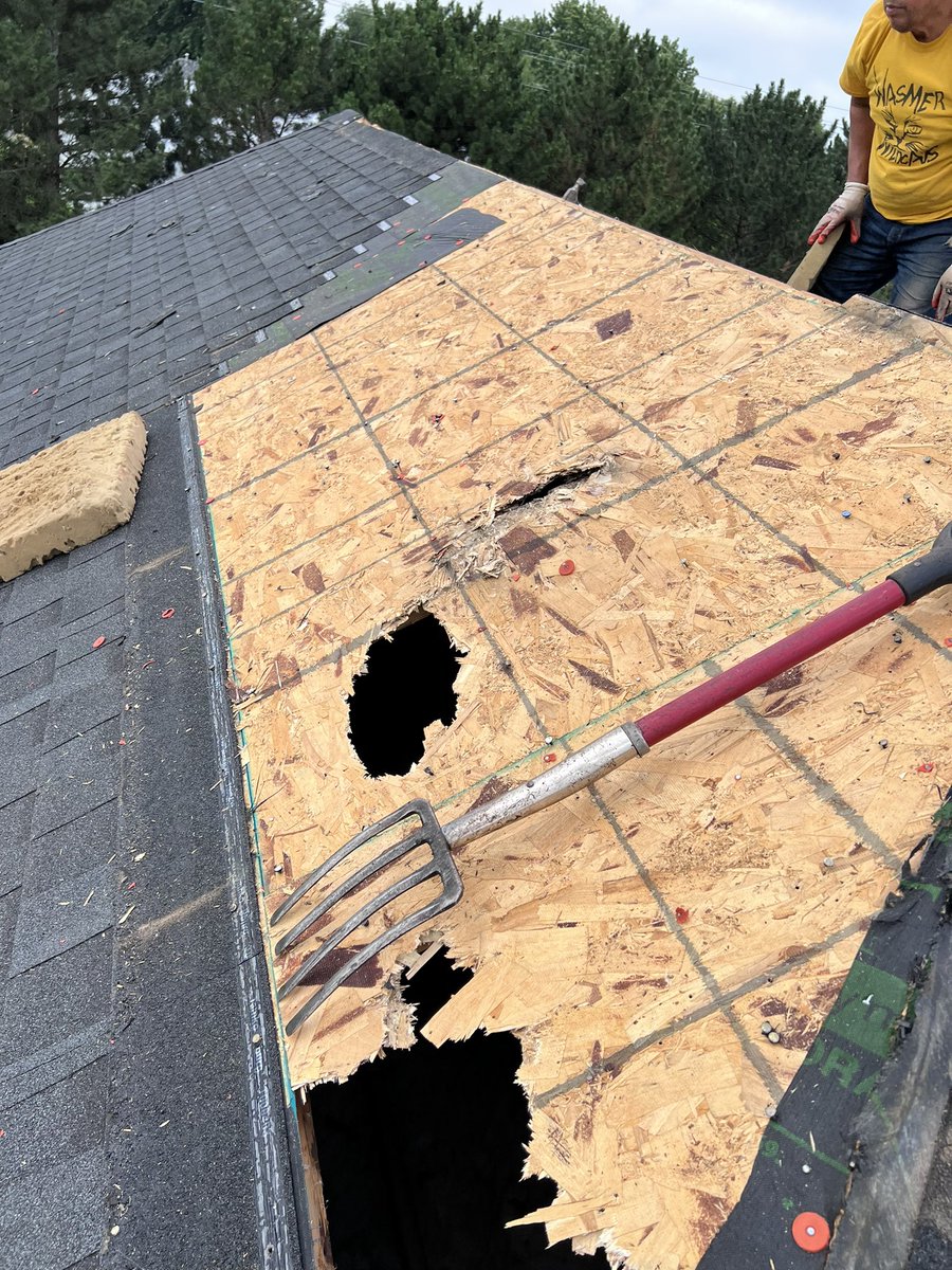 ThrivConstruct's tweet photo. #Lightning damage? We have you covered. 
.
https://t.co/03mE2Ervdz
.
#ThrivConstruction #GrandIslandNebraska #DesignBuild https://t.co/EPSTihA2WI https://t.co/iqhb0Uqg5X