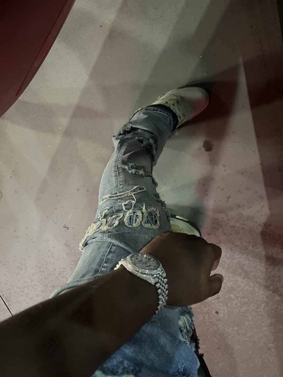 30boyotftimo's tweet photo. Can’t Fumble This Bag 💯 https://t.co/jSIV6RW8Tt