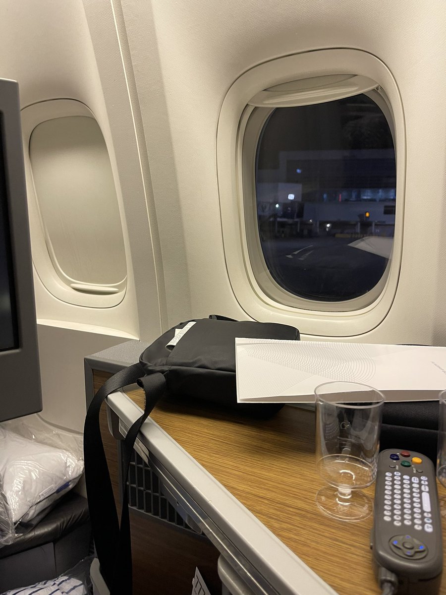 stajak's tweet photo. Another on time @AmericanAir departure. Thank God! https://t.co/D7e3SMH0yd