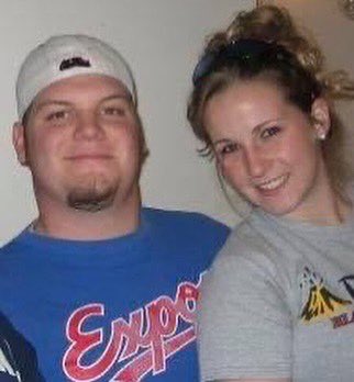 SusanOrck's tweet photo. 2022 ➡️ 2011 ➡️ 2005
Two baby Blue Hose who found all the fun lead to one giant Blue Hose Wedding, one dog, one apartment, three houses, two beautiful (and wild) children, three teams, three states, and a lot of life and love in between.  Happy ELEVENTH anniversary @JoeyOrck!  ❤️ https://t.co/zz3GxPUYCE