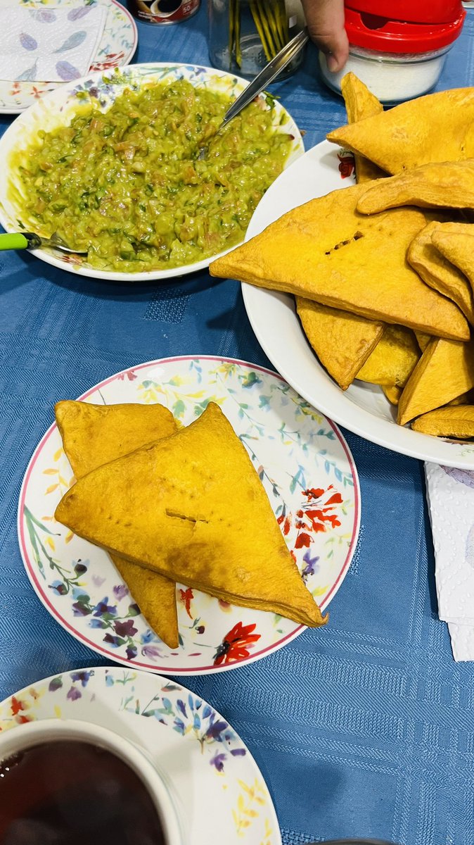 MANKAIN's tweet photo. Hice sopapipillas hoy 🤤 https://t.co/X2MoXB4Upi