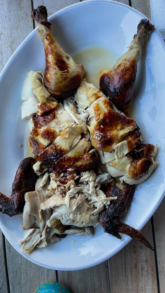 cheeky_bbq's tweet photo. Buttermilk brined chicken on the @aspirebyhestan rotisserie.
#aspirebyhestan #aspirepartner #hestan #cheekybbq https://t.co/gJv7Mpmsq0 https://t.co/itL7V6dUwJ